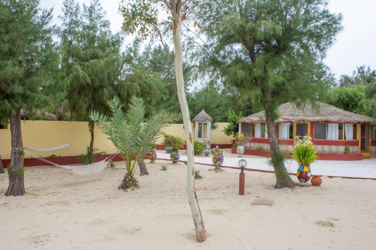 Diamarek Hotel Sur La Plage Saint Louis Exterior foto
