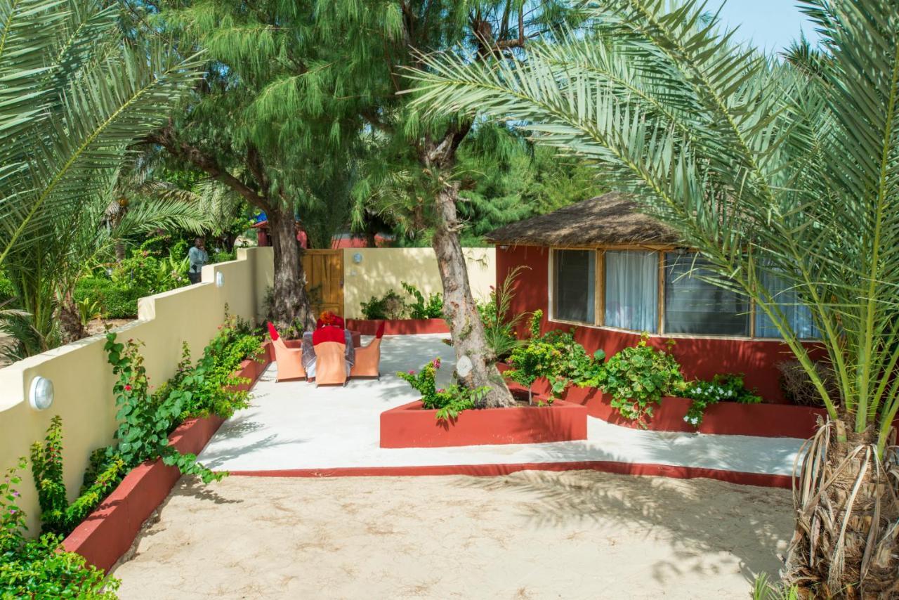Diamarek Hotel Sur La Plage Saint Louis Exterior foto